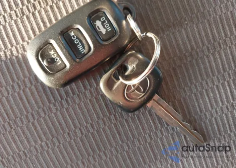 2005 Toyota Camry Le/Xle/Se из США, поврежденный, VIN JTDBE32K450310539